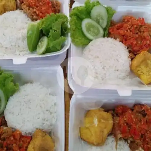 Gambar Makanan Pecal Lele Ayam Geprek 13