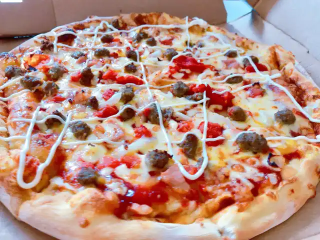 Domino's Pizza Food Photo 8