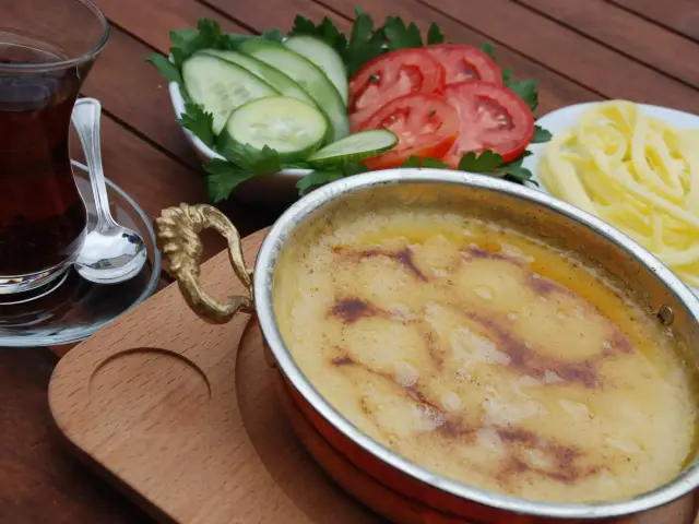 Trabzon Serpmeköy Kahvaltısı'nin yemek ve ambiyans fotoğrafları 6