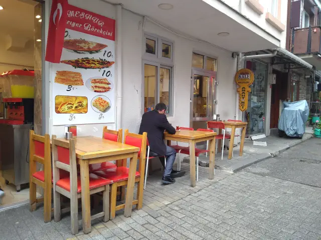 Meşhur Sarıyer Börekçisi'nin yemek ve ambiyans fotoğrafları 5