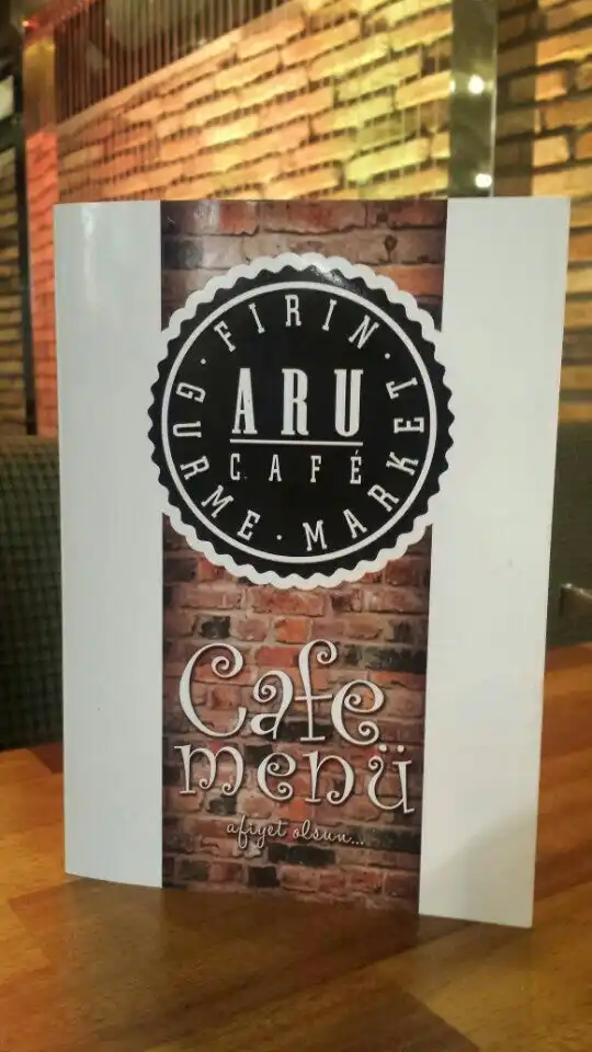 Aru Cafe & Bistro'nin yemek ve ambiyans fotoğrafları 14