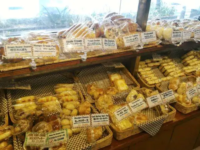 Gambar Makanan Komugi Bakery 13