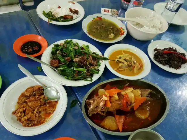 Gambar Makanan RM Khas Aceh Rayeuk 1