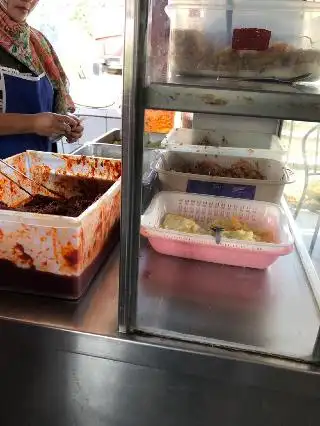 Kedai Makan Nasi Lemak Sotong Special