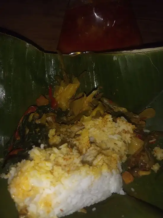 Gambar Makanan Nasi Kapau Hj Uni Emi 3