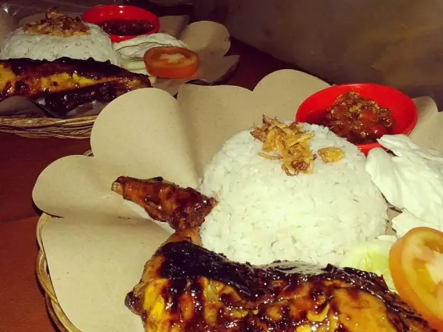 Gambar Makanan DENGUKS Bebek dan Ayam 9