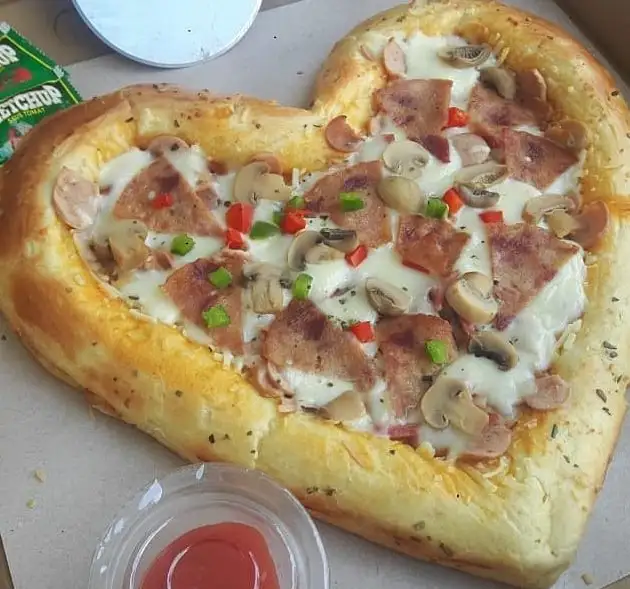 Gambar Makanan Djoeragan Pizza 3