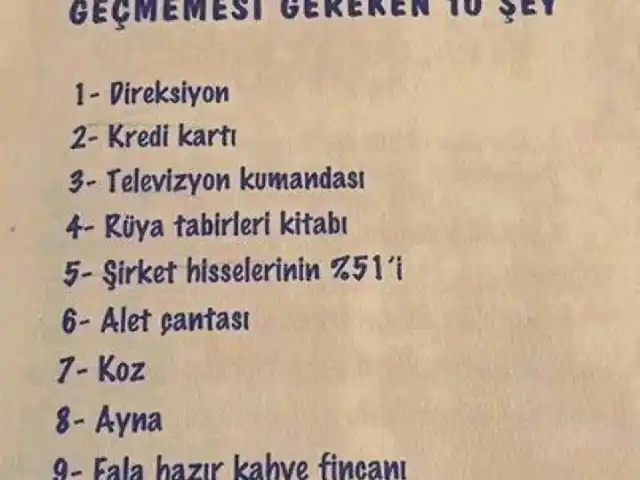 Cafe Kırmızı'nin yemek ve ambiyans fotoğrafları 5