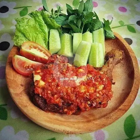 Gambar Makanan Bakmi & Ayam Bakar 88, Utan Kayu - Matraman 3