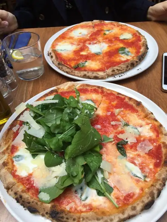Cortiletto Pizzeria & Bar'nin yemek ve ambiyans fotoğrafları 26