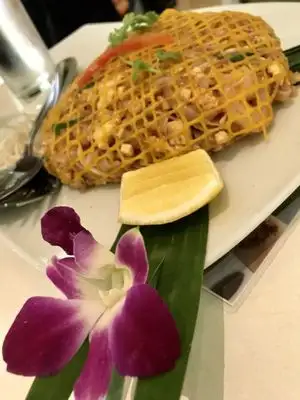 Simply Thai Food Photo 3