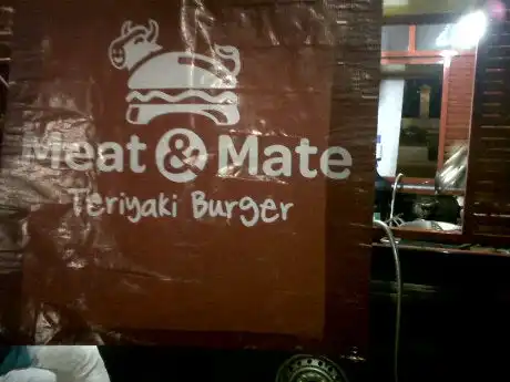Gambar Makanan Meat & Mate Teriyaki Burger 3