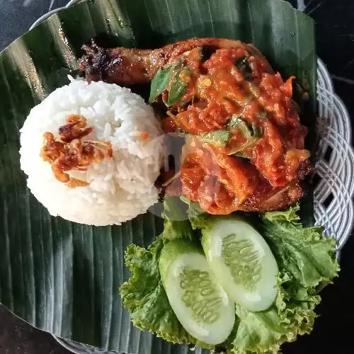 Gambar Makanan Ayam dan Aneka Nasi Warung Anugerah Muara karang, Pluit Karang Jelita 1