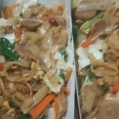 Gambar Makanan nasi goreng,kwetiau & bakmi istimewa 19