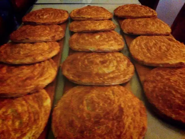 Tatlı Konyalılar Etli Ekmek Ve Fırın Kebap'nin yemek ve ambiyans fotoğrafları 15