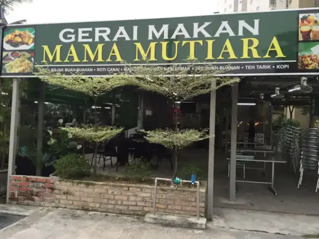 Mama Mutiara