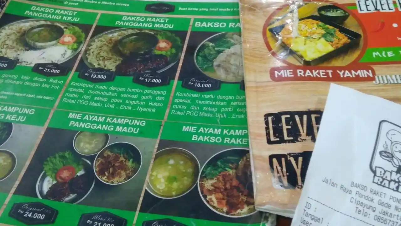 Bakso Raket & Bakmi Djogja Pak Trisno