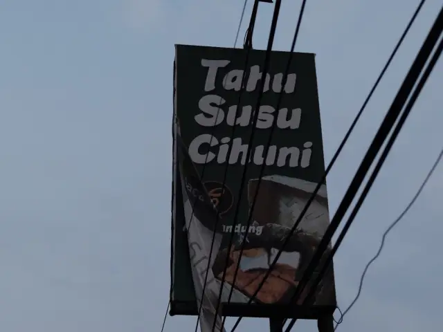 Gambar Makanan Tahu Susu Cihuni 4