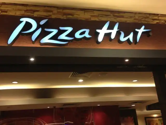 Pizza Hut Food Photo 6