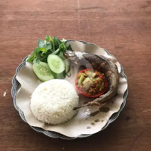 Gambar Makanan Ayam Penyet & Lele Sambel Dadak, Apartemen Kalibata City 11