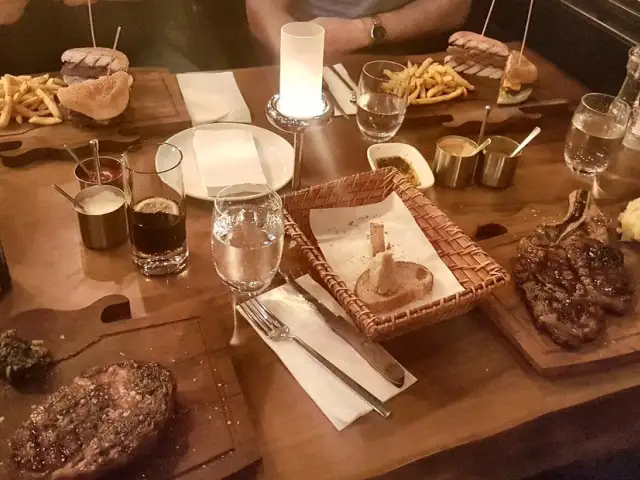 Taksim Steakhouse'nin yemek ve ambiyans fotoğrafları 38