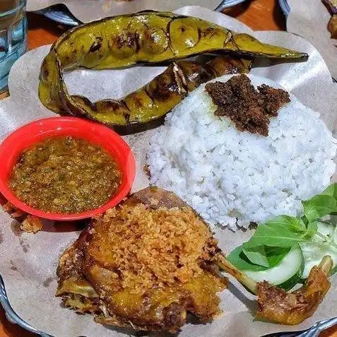 Gambar Makanan PONDOK AYAM BAKAR RONGGOLAWE JAYA, Pos Lama 3