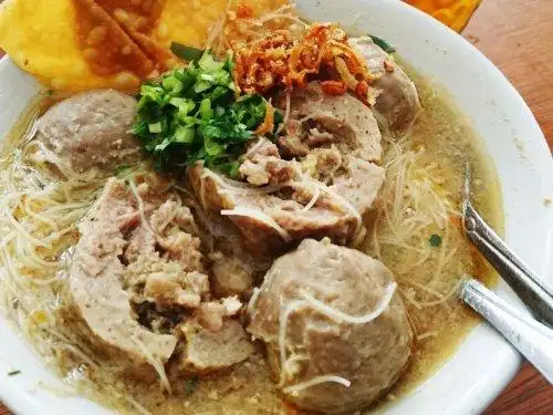 Mi Ayam Baso Pertigaan, Koja