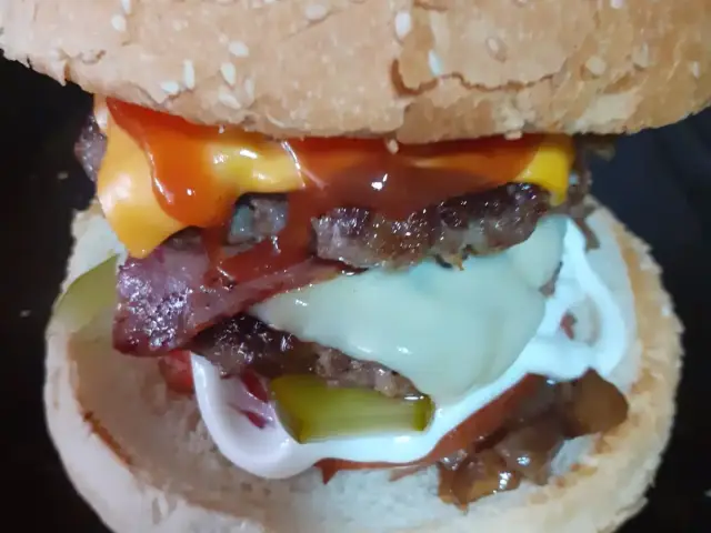 Usta Burger Büfe'nin yemek ve ambiyans fotoğrafları 7