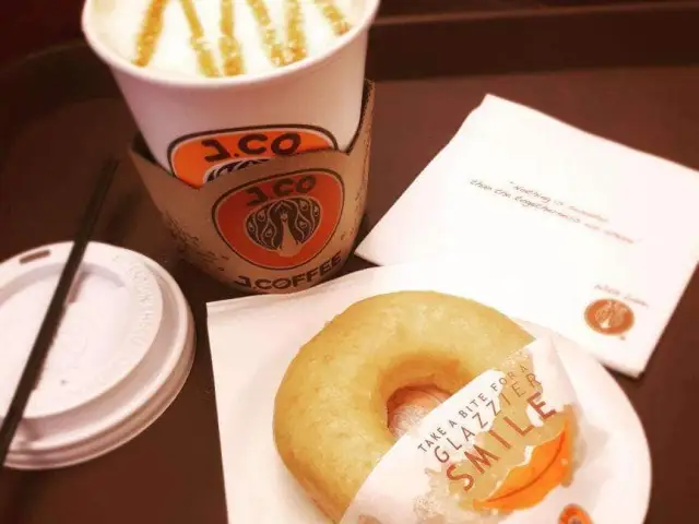 J.CO Donuts & Coffee Food Photo 9