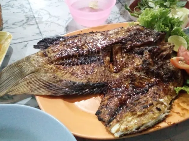 Gambar Makanan Ikan Bakar Madu Mengare 7