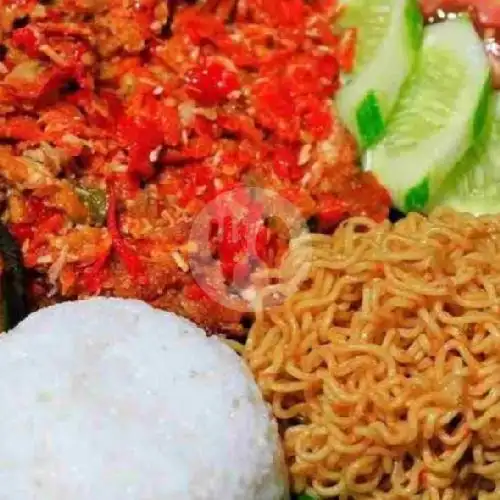 Gambar Makanan Nasi Goreng & Ayam Geprek Yogya, Ciseureuh 7