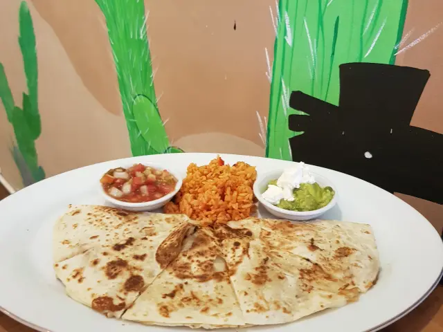 Gambar Makanan QuesadillaCasa 4