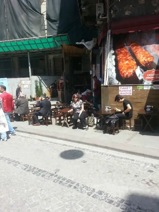 Tarihi Eminönü Dürümcüsü'nin yemek ve ambiyans fotoğrafları 12