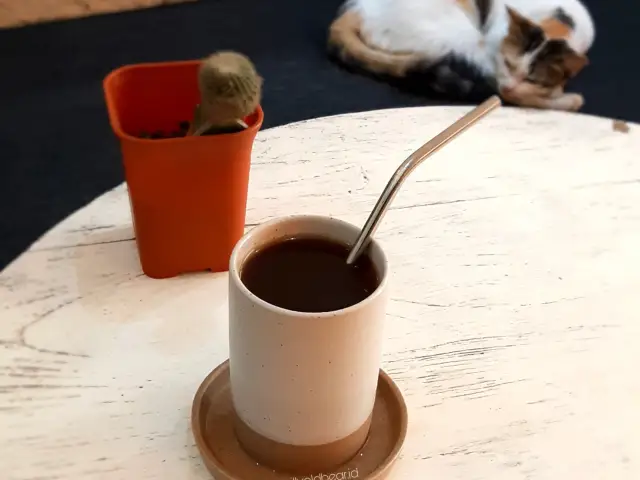 Gambar Makanan Pigeonhole Coffee 6