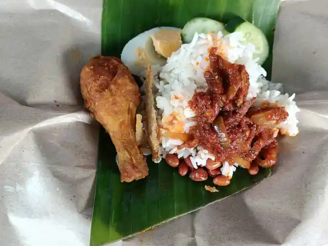 Nasi Bukuh Kakmek