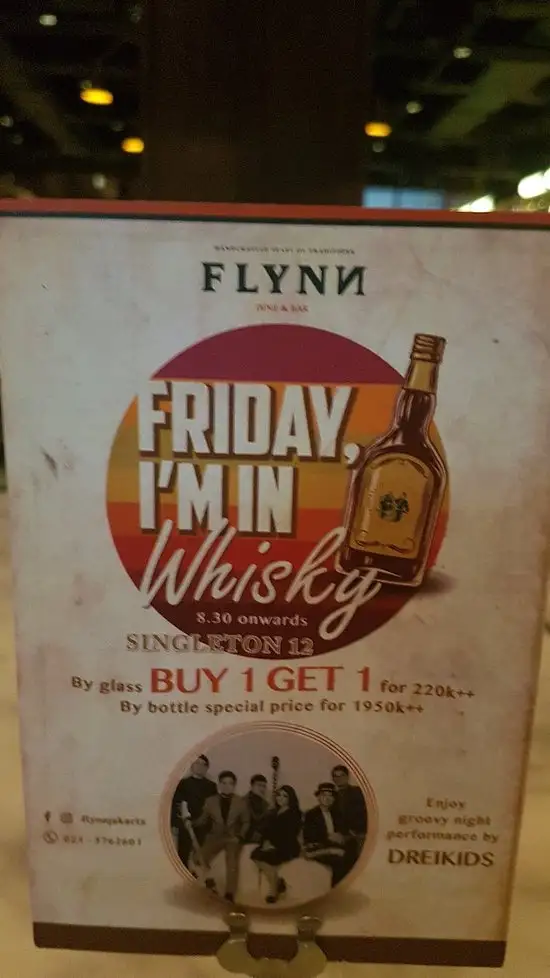 Gambar Makanan Flynn Dine & Bar 13