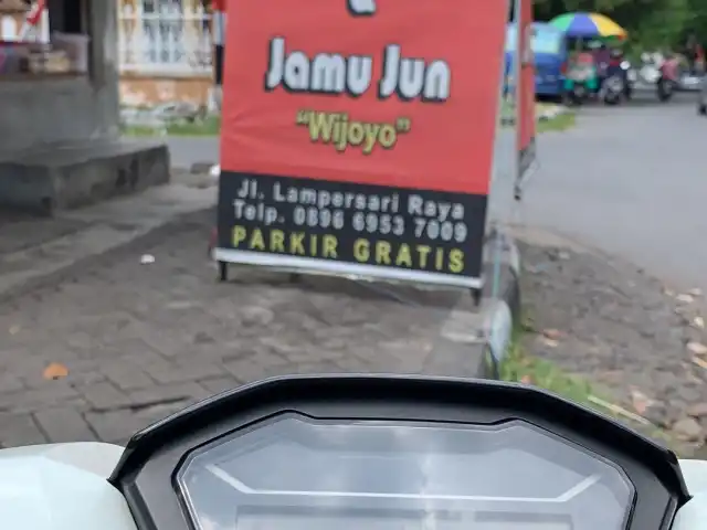 Gambar Makanan Jamu Jun " Wijoyo ", Lampersari Semarang 2