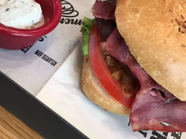 The Burger Station'nin yemek ve ambiyans fotoğrafları 13