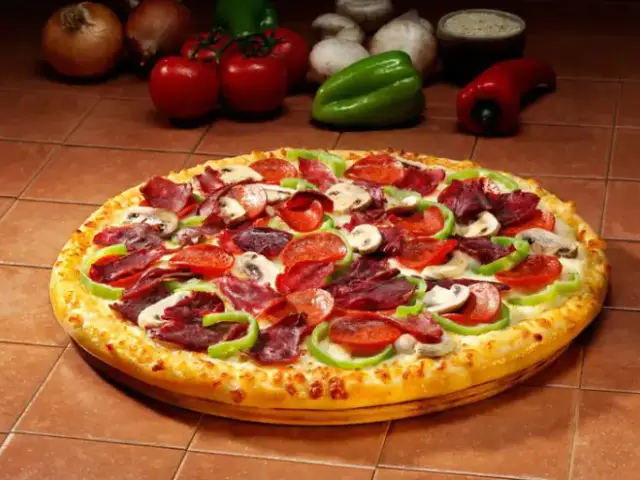 Domino's Pizza'nin yemek ve ambiyans fotoğrafları 1