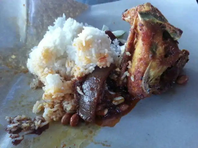 Nasi Lemak Tawaf @ Sri Petaling Food Photo 8