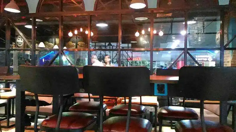 Gambar Makanan Marcoffee Bistro 20