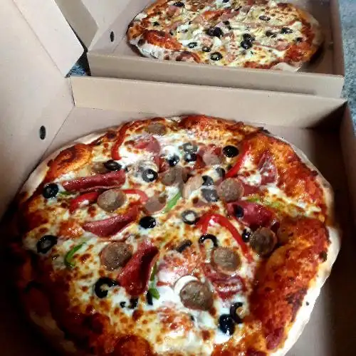 Gambar Makanan Home Pizza, Semat Raya 3