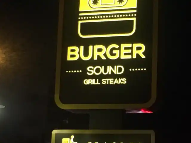 Burger Sound Grill Steaks'nin yemek ve ambiyans fotoğrafları 18