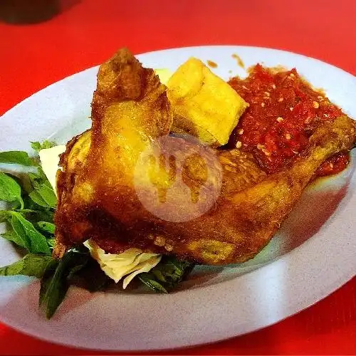 Gambar Makanan Pecel Ayam Dan Nasi Goreng Teh Iyul, Cisarua 3