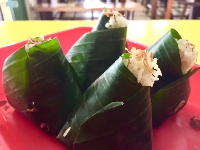 Gambar Makanan Nasi Uduk Kebon Kacang Hj. Ellya 18