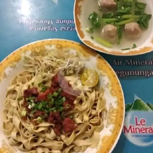 Gambar Makanan Bakmi Alun ( NON HALAL ), Sayangan 18