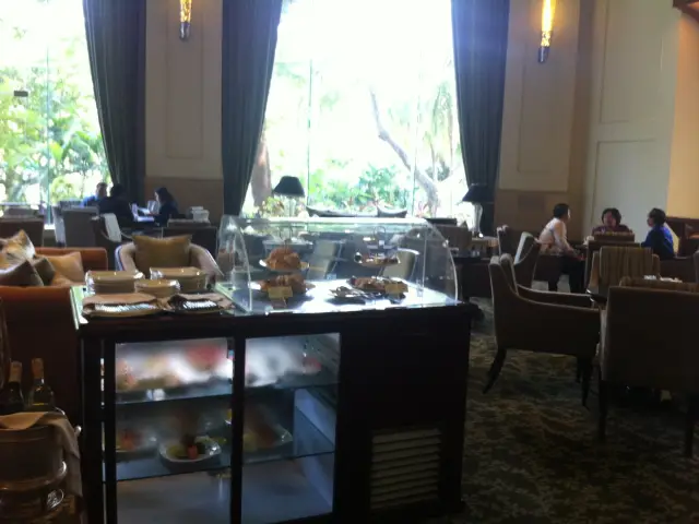 Gambar Makanan Pendopo Lounge - Hotel Borobudur 8