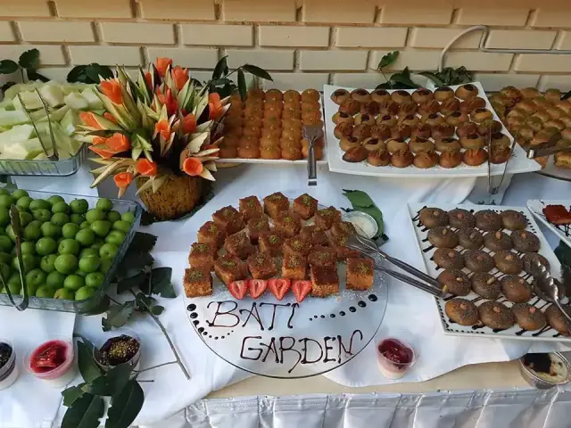 Batı Garden Restaurant'nin yemek ve ambiyans fotoğrafları 8