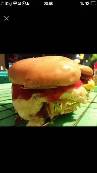 Burger Pak Atan Food Photo 2