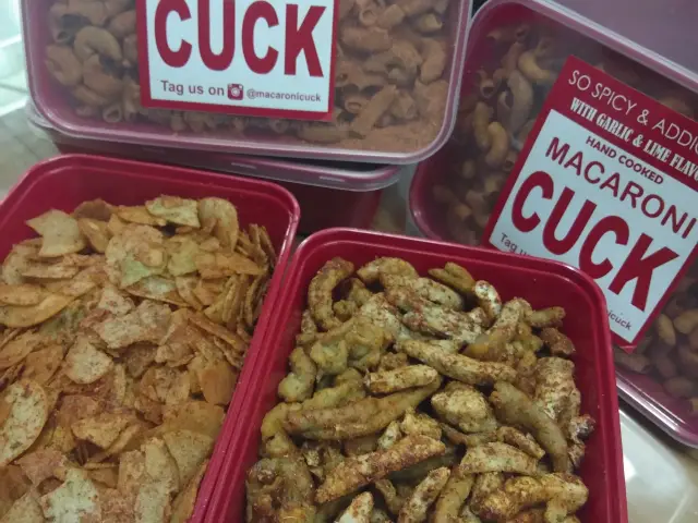 Macaroni Cuck